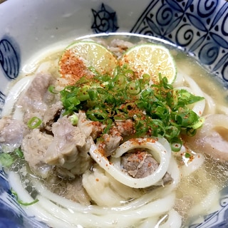 牛すじうどん